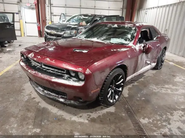 2C3CDZAG1HH554225 2017 DODGE CHALLENGER - Image 2