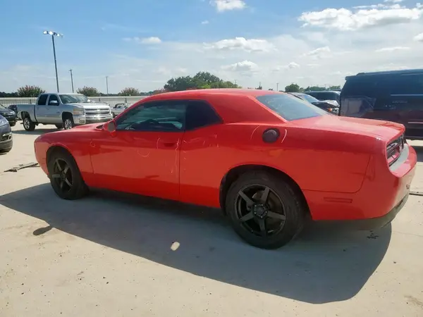 2C3CDZAG1HH573647 2017 DODGE CHALLENGER - Image 2