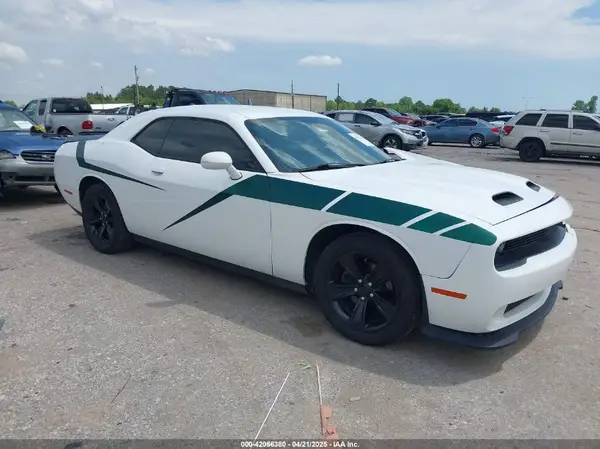 2C3CDZAG1HH578024 2017 DODGE CHALLENGER - Image 1