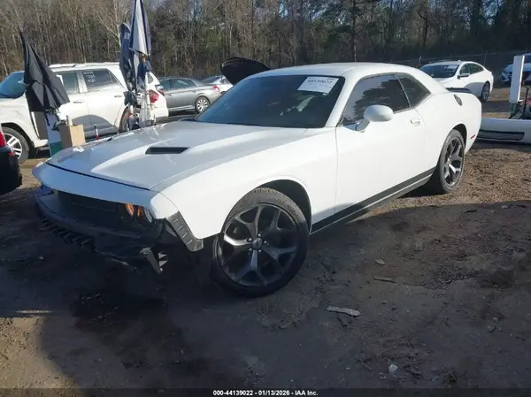 2C3CDZAG1HH633149 2017 DODGE CHALLENGER - Image 2
