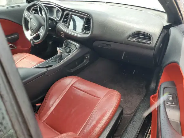 2C3CDZAG1HH640487 2017 DODGE CHALLENGER - Image 8