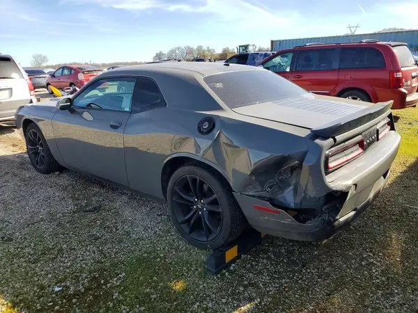 2C3CDZAG1HH640683 2017 DODGE CHALLENGER - Image 2