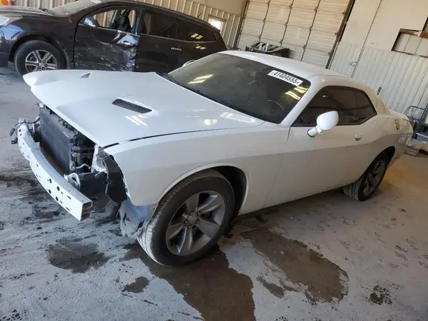 2C3CDZAG1JH121820 2018 DODGE CHALLENGER - Image 1