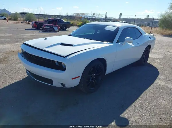 2C3CDZAG1JH178583 2018 DODGE CHALLENGER - Image 2