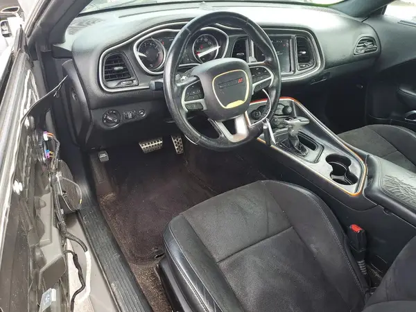 2C3CDZAG1JH215079 2018 DODGE CHALLENGER - Image 8