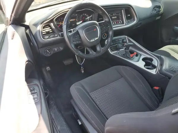 2C3CDZAG1JH219228 2018 DODGE CHALLENGER - Image 8