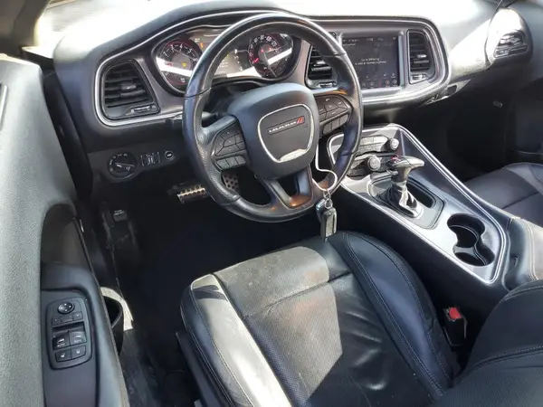 2C3CDZAG1JH229046 2018 DODGE CHALLENGER - Image 8