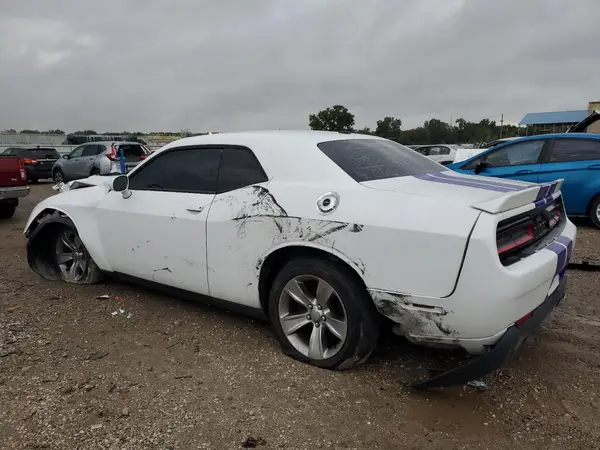 2C3CDZAG1JH241844 2018 DODGE CHALLENGER - Image 2