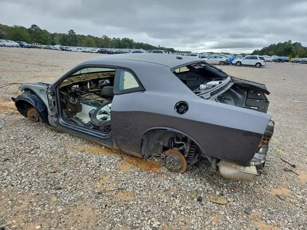2C3CDZAG1JH242136 2018 DODGE CHALLENGER - Image 2