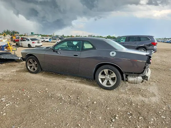 2C3CDZAG1JH242279 2018 DODGE CHALLENGER - Image 2