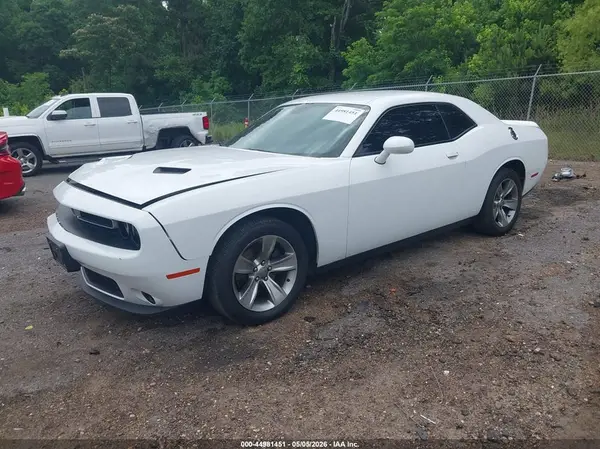 2C3CDZAG1JH245831 2018 DODGE CHALLENGER - Image 2
