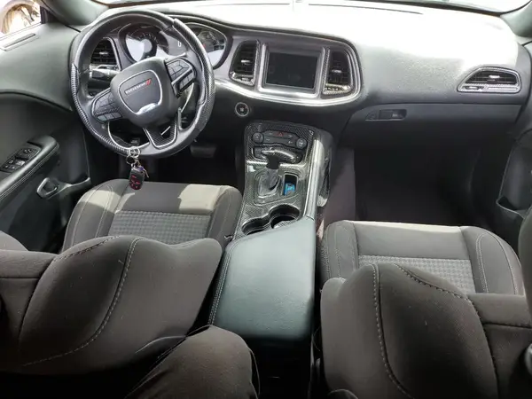 2C3CDZAG1JH246493 2018 DODGE CHALLENGER - Image 8