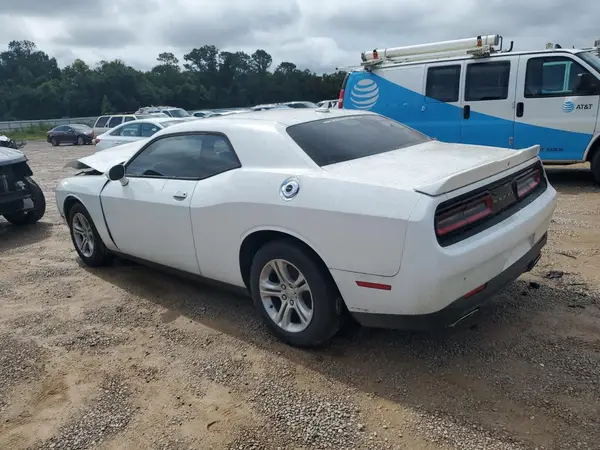 2C3CDZAG1JH259213 2018 DODGE CHALLENGER - Image 2