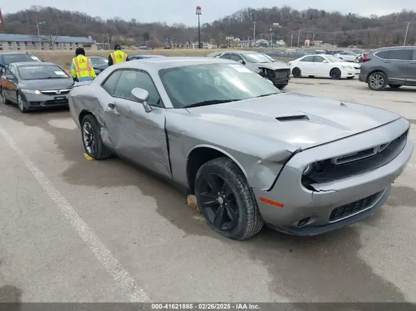 2C3CDZAG1JH276478 2018 DODGE CHALLENGER - Image 1