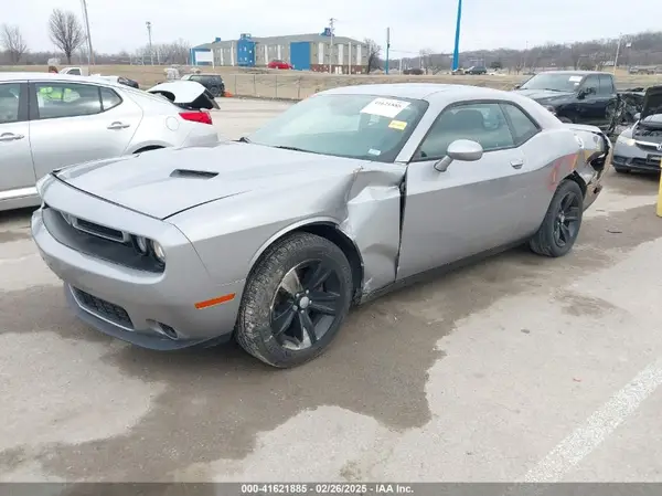 2C3CDZAG1JH276478 2018 DODGE CHALLENGER - Image 2