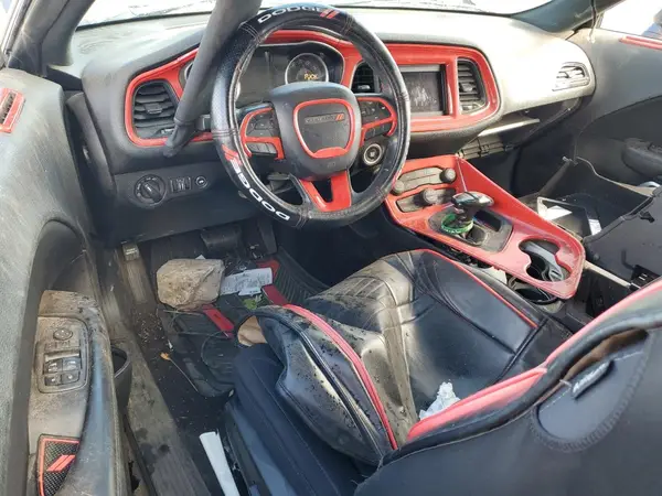 2C3CDZAG1JH303002 2018 DODGE CHALLENGER - Image 8