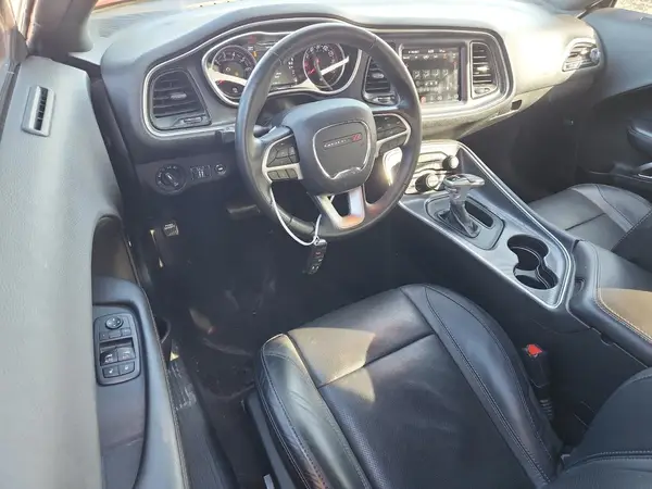 2C3CDZAG1JH305753 2018 DODGE CHALLENGER - Image 8