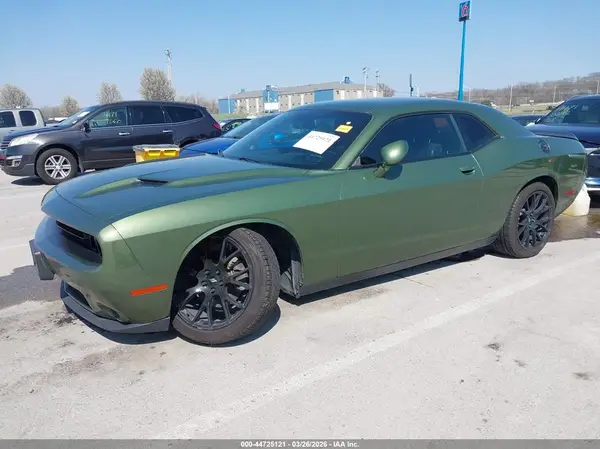2C3CDZAG1JH305929 2018 DODGE CHALLENGER - Image 2