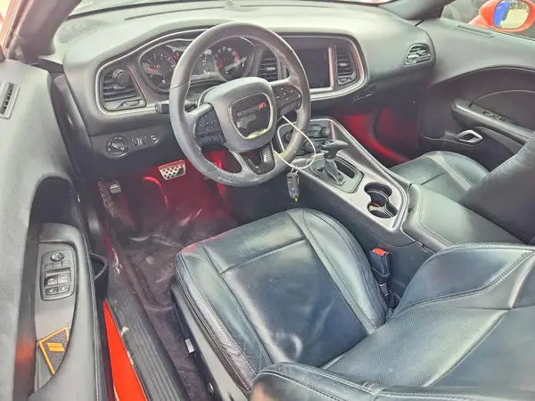 2C3CDZAG1JH314579 2018 DODGE CHALLENGER - Image 8