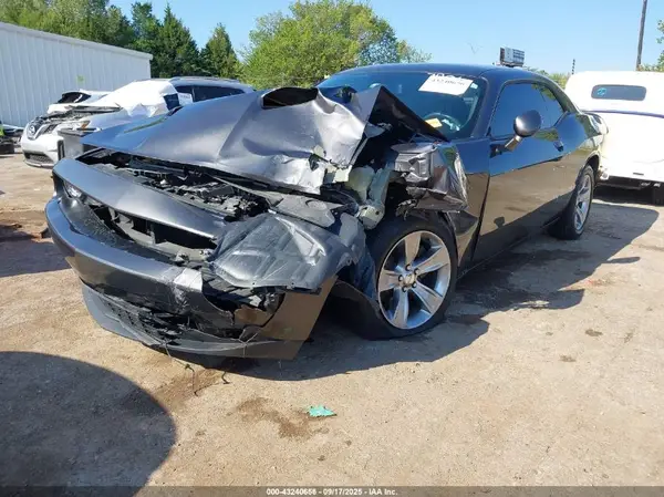 2C3CDZAG1JH317806 2018 DODGE CHALLENGER - Image 2