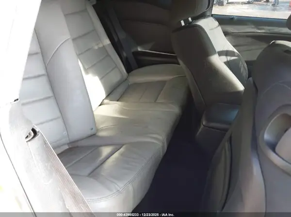2C3CDZAG1KH529042 2019 DODGE CHALLENGER - Image 5