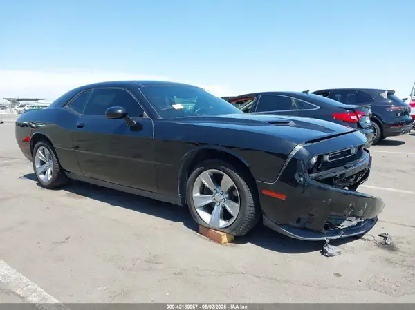 2C3CDZAG1KH587281 2019 DODGE CHALLENGER - Image 1
