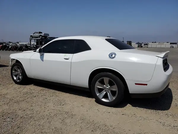 2C3CDZAG1KH627939 2019 DODGE CHALLENGER - Image 2
