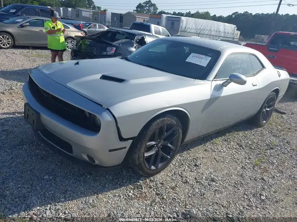 2C3CDZAG1KH662352 2019 DODGE CHALLENGER - Image 2