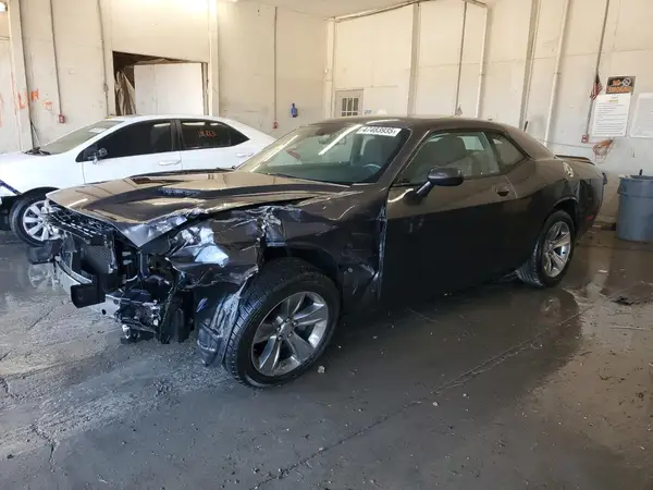 2C3CDZAG1KH719066 2019 DODGE CHALLENGER - Image 1