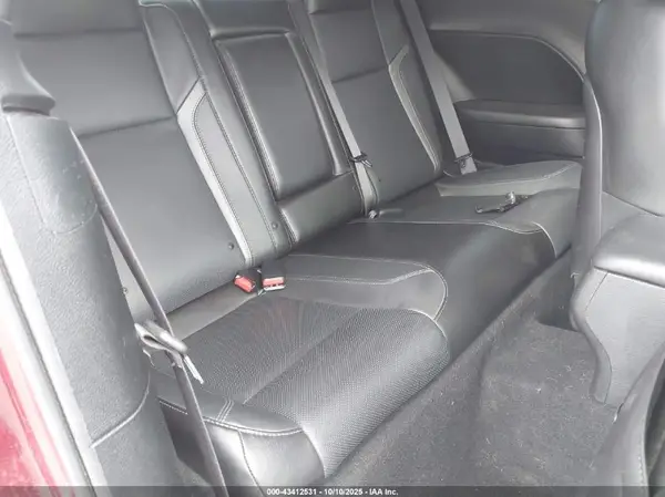 2C3CDZAG1KH744033 2019 DODGE CHALLENGER - Image 8