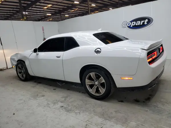 2C3CDZAG1LH103904 2020 DODGE CHALLENGER - Image 2