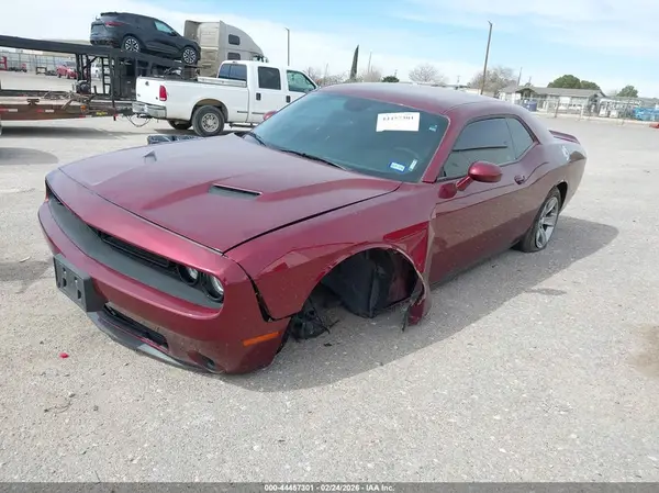 2C3CDZAG1LH226568 2020 DODGE CHALLENGER - Image 2