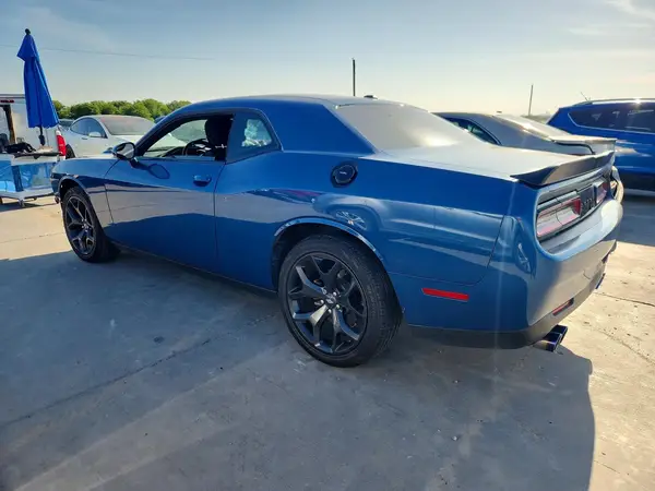 2C3CDZAG1LH235934 2020 DODGE CHALLENGER - Image 2