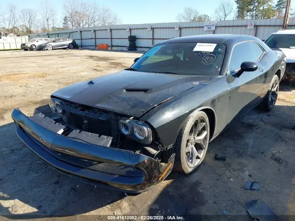 2C3CDZAG1LH240339 2020 DODGE CHALLENGER - Image 2