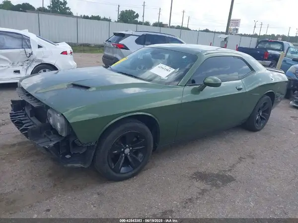 2C3CDZAG1MH520988 2021 DODGE CHALLENGER - Image 2