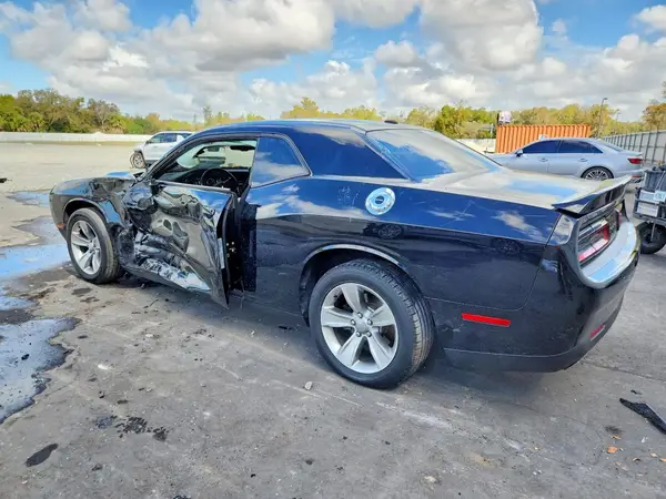 2C3CDZAG1MH534373 2021 DODGE CHALLENGER - Image 2