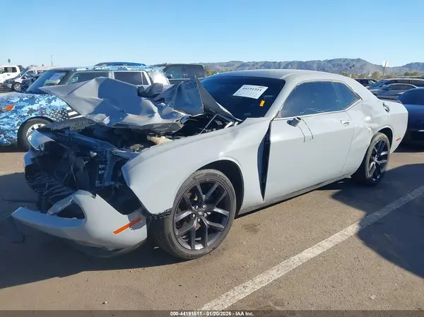 2C3CDZAG1MH573223 2021 DODGE CHALLENGER - Image 2