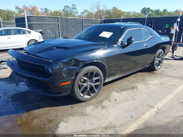 2C3CDZAG1MH646283 2021 DODGE CHALLENGER - Image 2