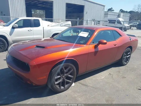 2C3CDZAG1PH587210 2023 DODGE CHALLENGER - Image 2