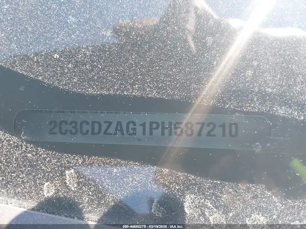 2C3CDZAG1PH587210 2023 DODGE CHALLENGER - Image 8