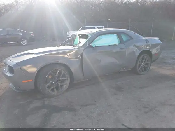 2C3CDZAG1PH594075 2023 DODGE CHALLENGER - Image 2