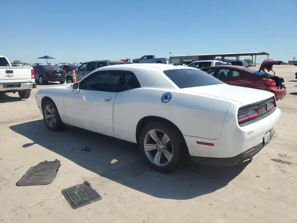 2C3CDZAG2GH100869 2016 DODGE CHALLENGER - Image 2