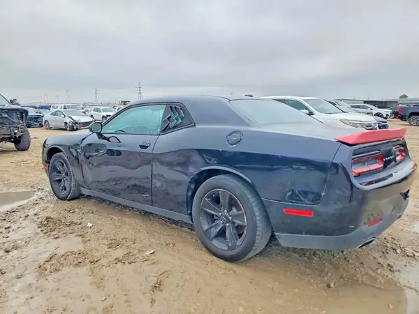 2C3CDZAG2GH101410 2016 DODGE CHALLENGER - Image 2
