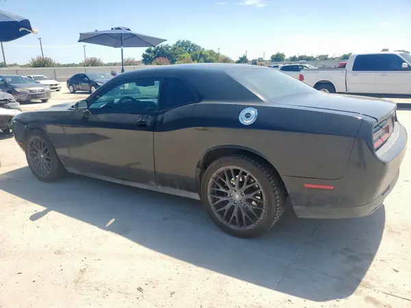 2C3CDZAG2GH107904 2016 DODGE CHALLENGER - Image 2