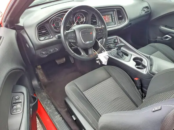 2C3CDZAG2GH130759 2016 DODGE CHALLENGER - Image 8