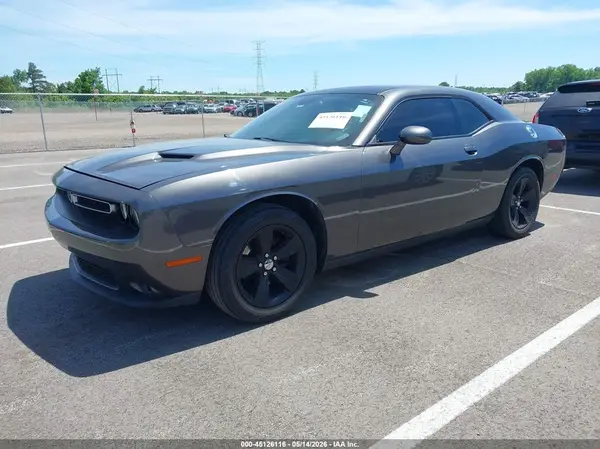 2C3CDZAG2GH137324 2016 DODGE CHALLENGER - Image 2