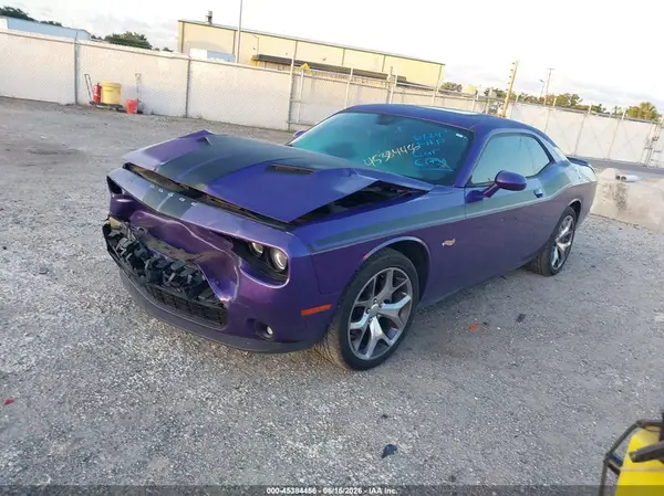 2C3CDZAG2GH153815 2016 DODGE CHALLENGER - Image 2