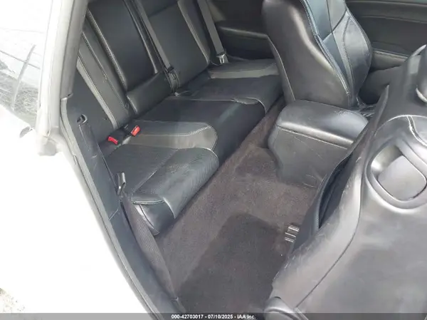 2C3CDZAG2GH157864 2016 DODGE CHALLENGER - Image 8