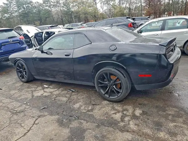 2C3CDZAG2GH202351 2016 DODGE CHALLENGER - Image 2