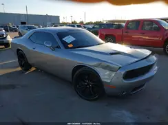 2C3CDZAG2GH240243 2016 DODGE CHALLENGER